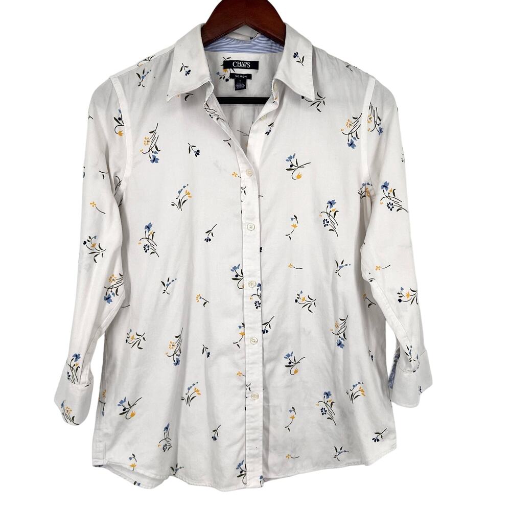 Ralph Lauren Chaps Womens Sz Medium No Iron Soft Flowers White Button Shirt Top